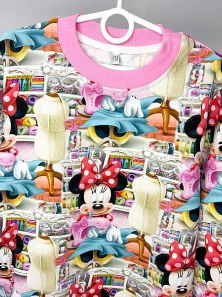 Свитшот &laquo;Minnie Mouse&rdquo; 438 фото